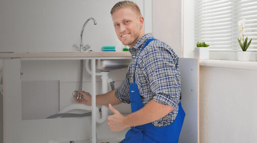 Expert burst pipe repair services in Charlestown, MD
